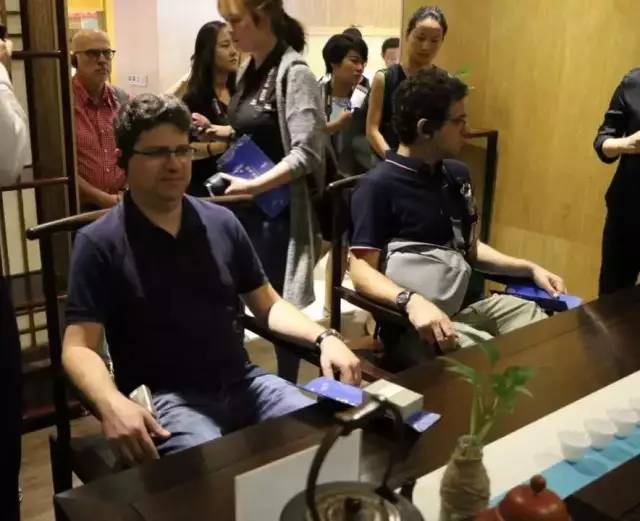 以色列外宾考察团参观汉唐西安店插图4 以色列外宾考察团参观汉唐西安店插图4